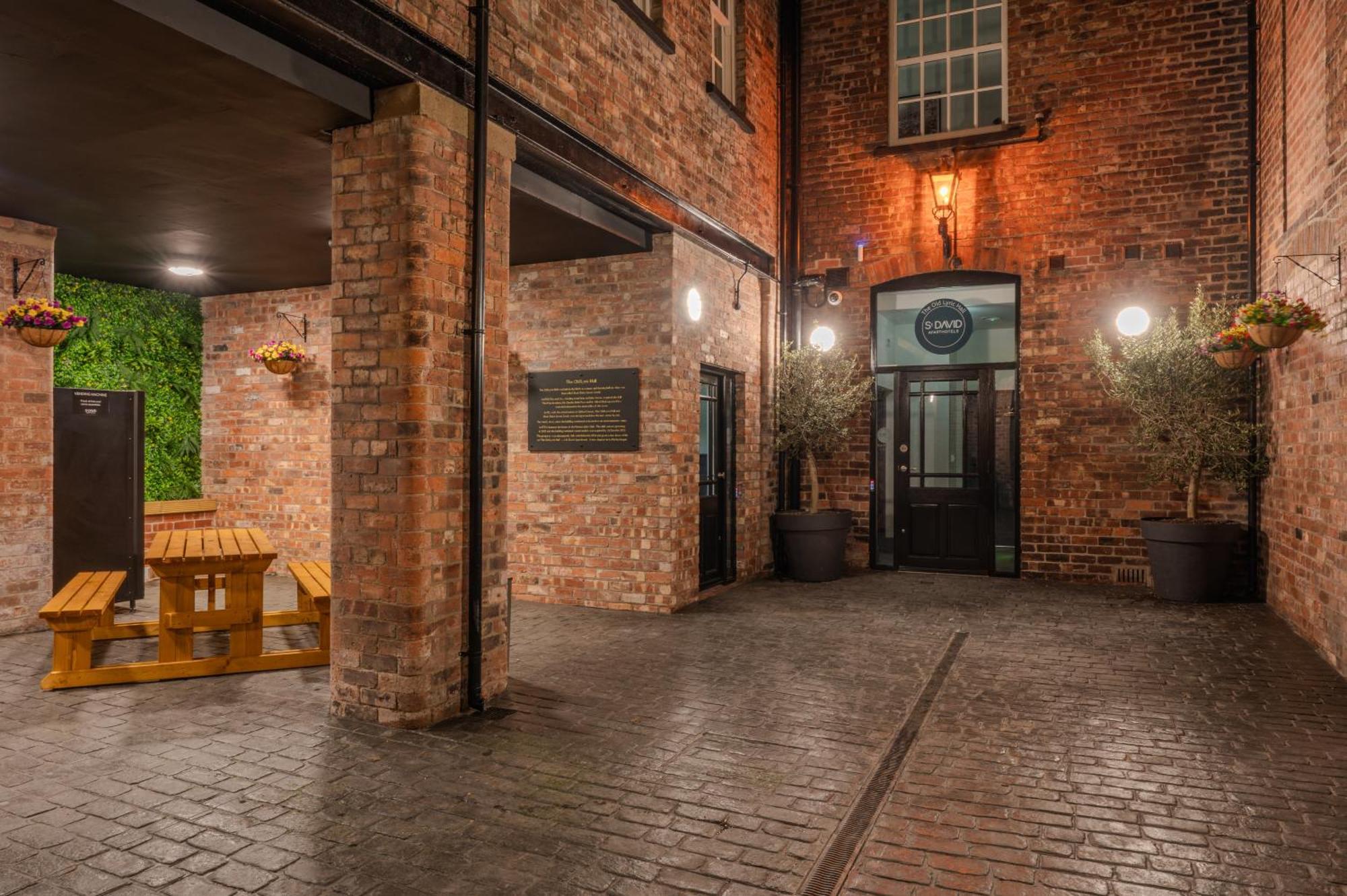 The Old Lyric Hall - A St David Aparthotel Barrow-in-Furness Ngoại thất bức ảnh