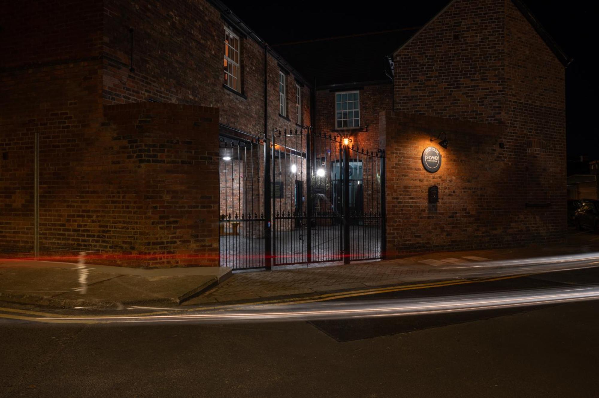 The Old Lyric Hall - A St David Aparthotel Barrow-in-Furness Ngoại thất bức ảnh